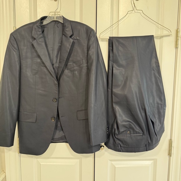 Boss Other - Boss Men's Charcoal Gray Two-Piece Suit Jacket & Trousers